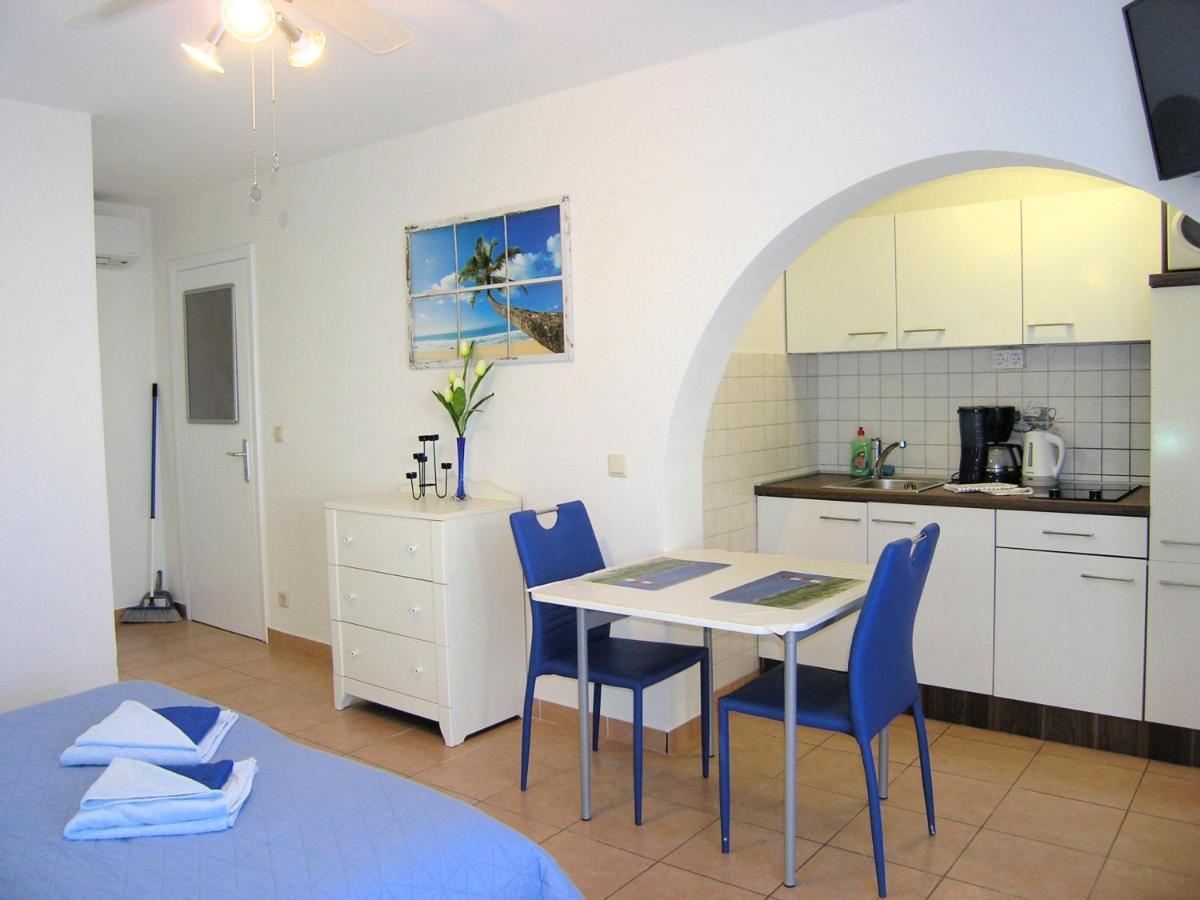 Apartmani Zganec Baška Екстериор снимка