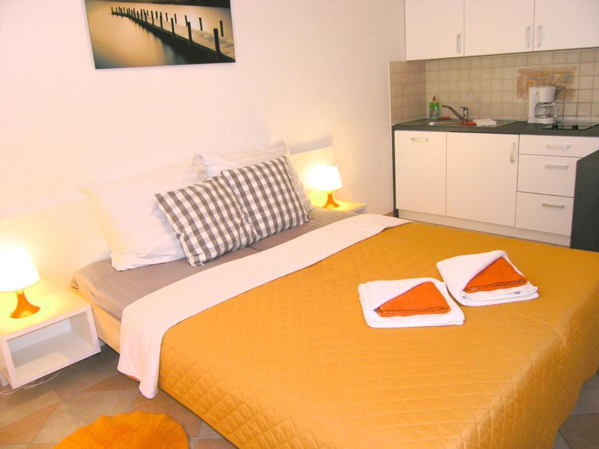 Apartmani Zganec Baška Екстериор снимка