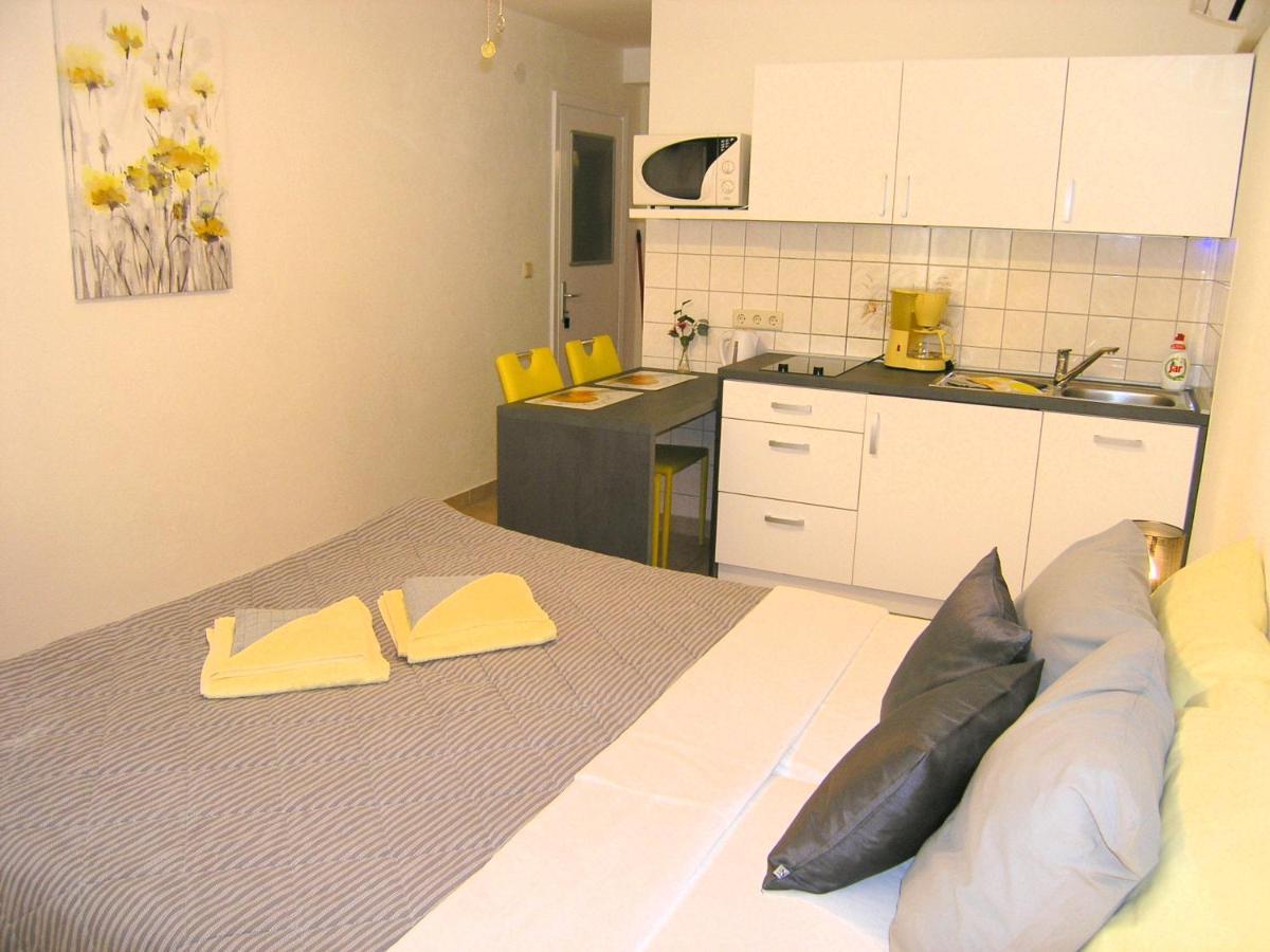Apartmani Zganec Baška Екстериор снимка
